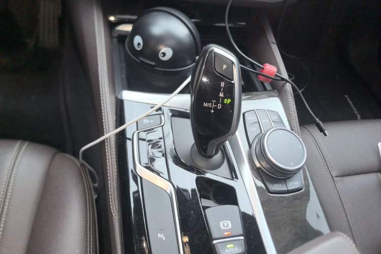 Used BMW 5 Series 2020 525Li M Sport Package Gear Lever