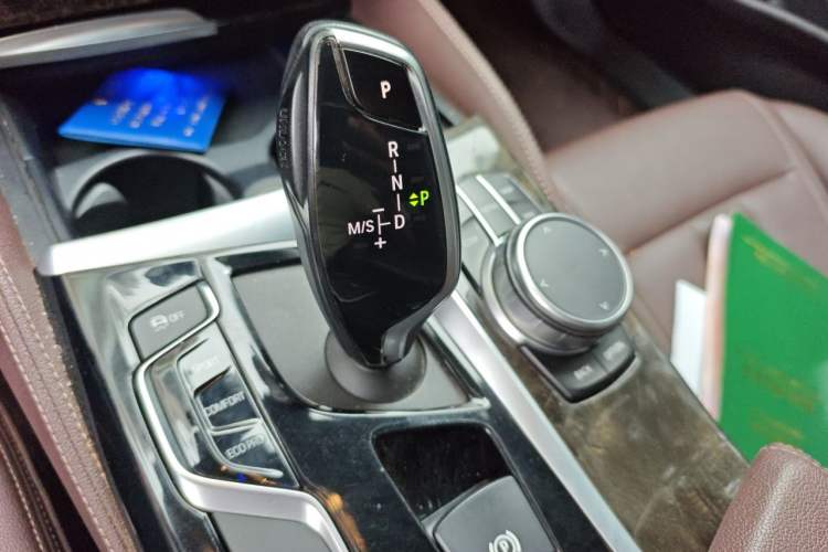 Used BMW 5 Series 2020 525Li M Sport Package Gear Lever