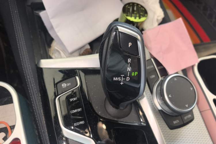 Used BMW 5 Series 2020 525i M Sport Package Gear Lever