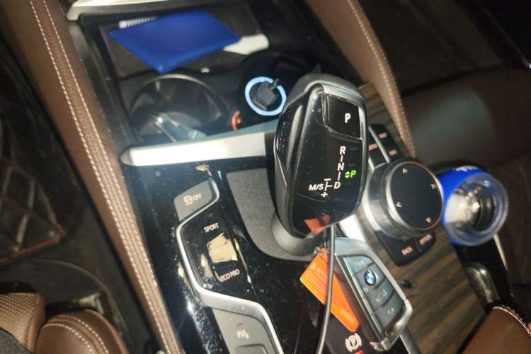 Used BMW 5 Series 2020 530Li Luxury Edition Premium Package Gear Lever