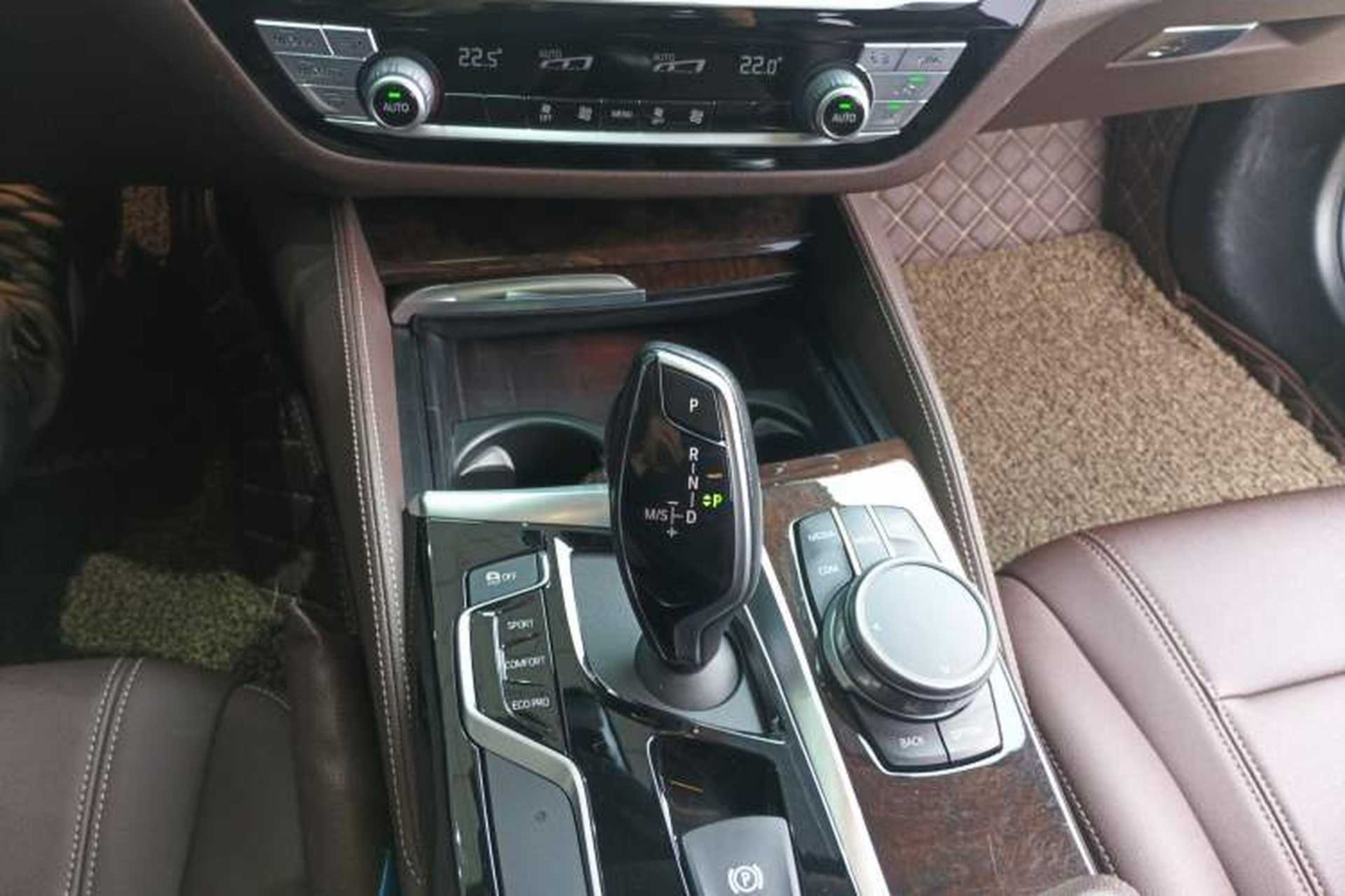 Used BMW 5 Series 2020 525Li Luxury Package Gear Lever