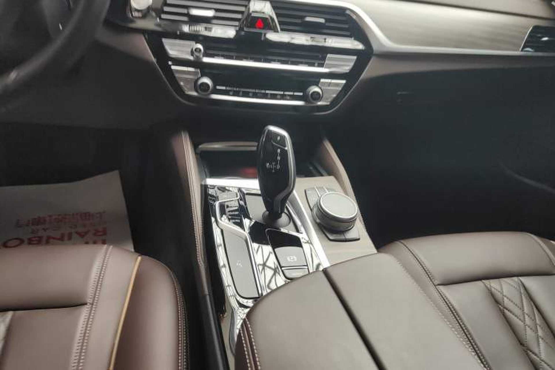 Used BMW 5 Series 2020 530Li Leading Edition Luxury Package Gear Lever