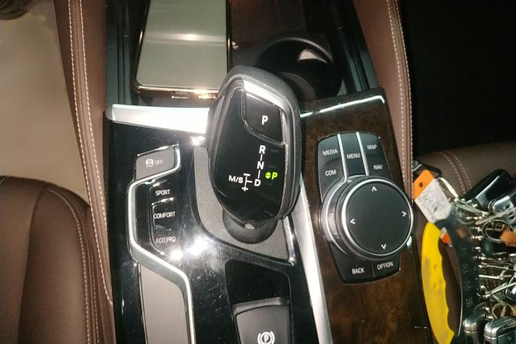 Used BMW 5 Series 2020 525Li Luxury Package Gear Lever