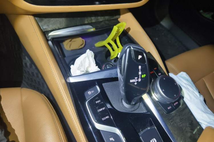 Used BMW 5 Series 2020 530Li Leading Model M Sport Package Gear Lever