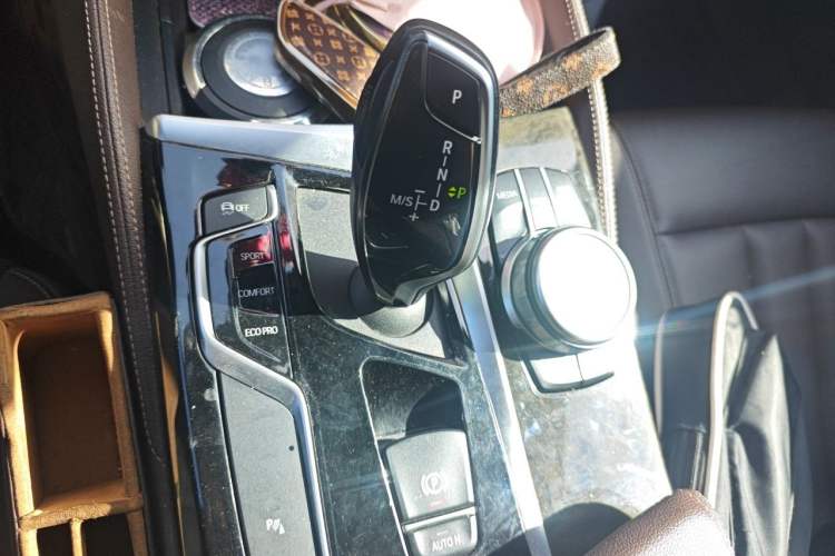 Used BMW 5 Series 2020 525Li M Sport Package Gear Lever
