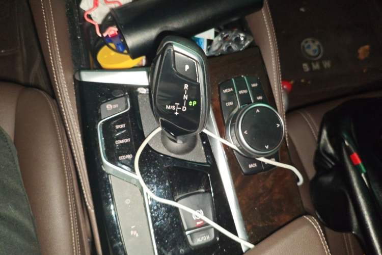 Used BMW 5 Series 2020 525Li Luxury Package Gear Lever