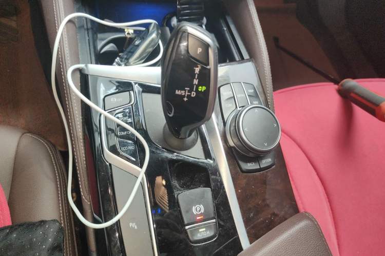 Used BMW 5 Series 2020 525Li Luxury Package Gear Lever