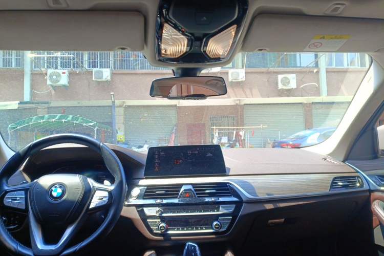 Used BMW 5 Series 2020 530Li Leading Edition Luxury Package Headliner