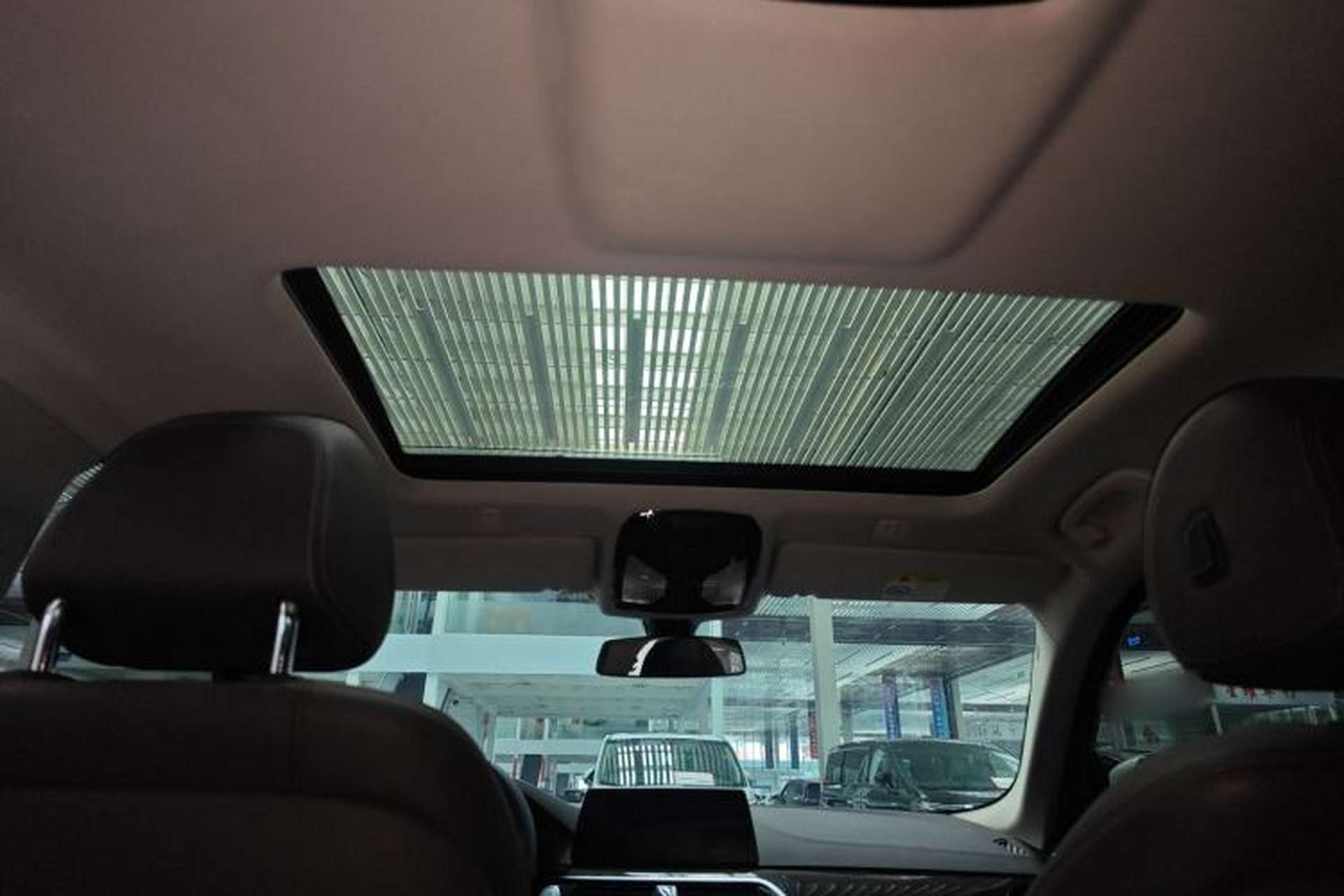 Used BMW 5 Series 2020 525Li Luxury Package Headliner