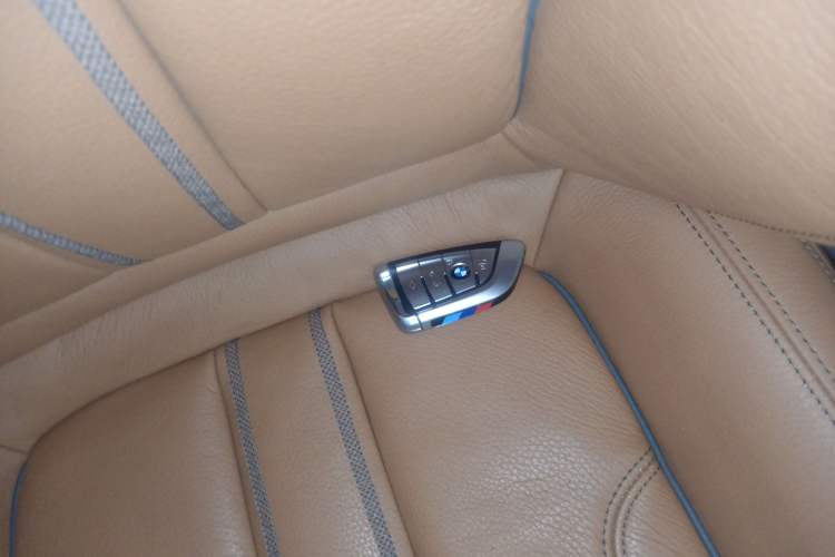Used BMW 5 Series 2020 530i M Sport Package Interior 1