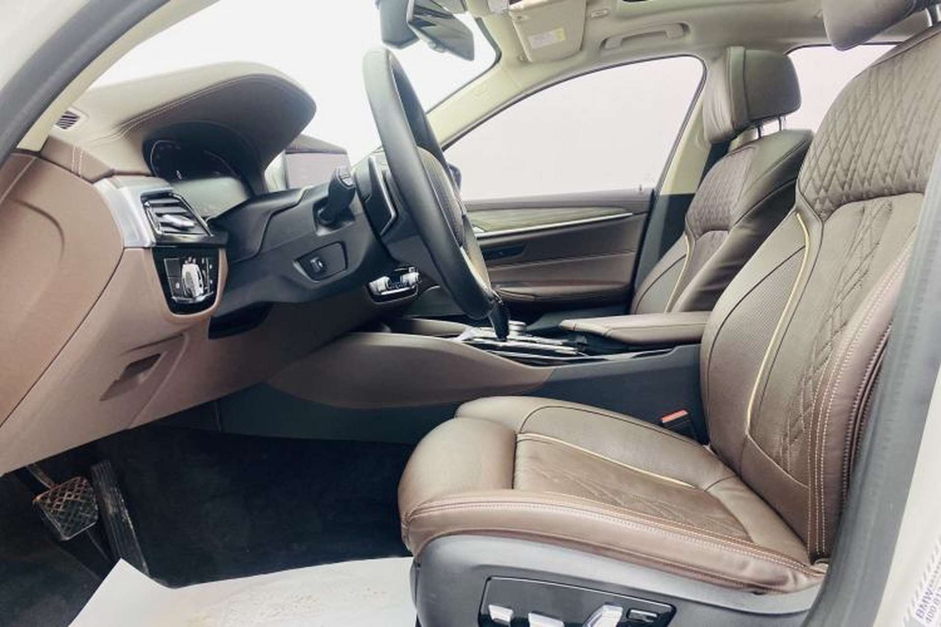 Used BMW 5 Series 2020 530Li Luxury Edition Premium Package Interior 1