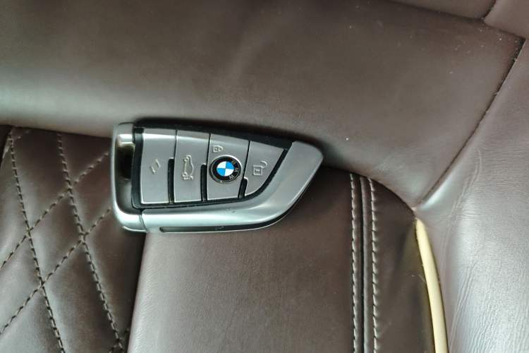 Used BMW 5 Series 2020 530Li Leading Edition Luxury Package Interior 1