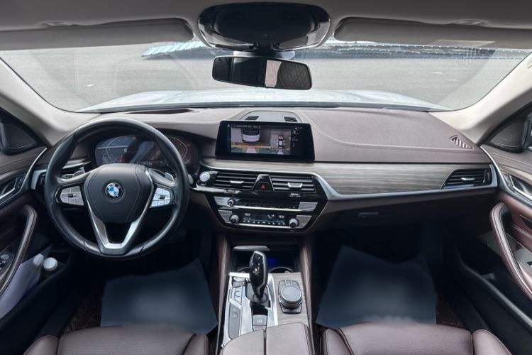 Used BMW 5 Series 2020 530Li Luxury Edition Premium Package Interior 2