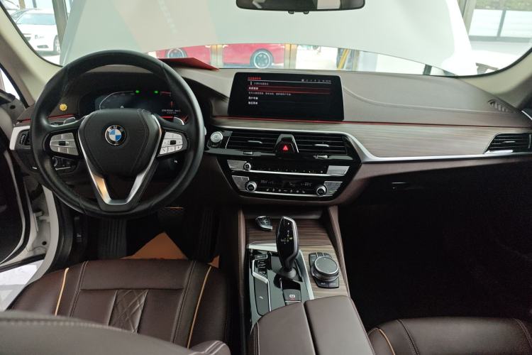 Used BMW 5 Series 2020 530Li Leading Edition Luxury Package Interior 2