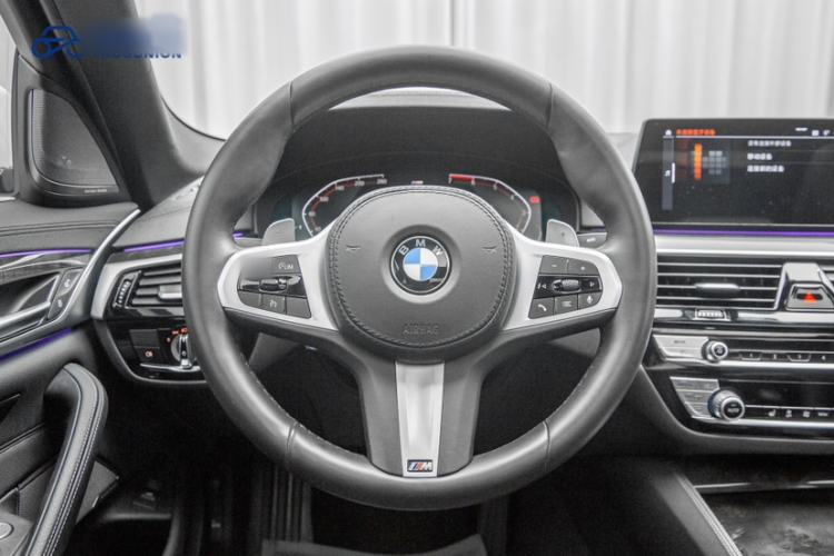 Used BMW 5 Series 2020 530Li Leading Model M Sport Package Interior 3