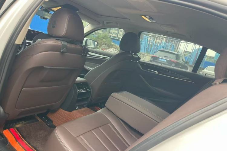 Used BMW 5 Series 2020 525Li Luxury Package Interior 3