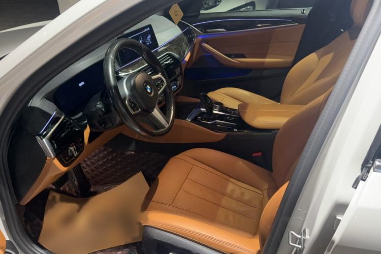 Used BMW 5 Series 2020 530Li Luxury Edition M Sport Package Interior 3