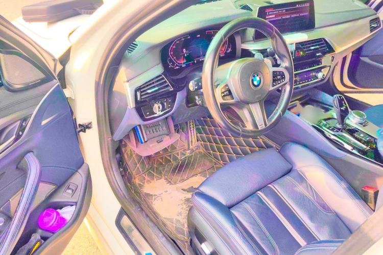 Used BMW 5 Series 2020 530i M Sport Package Interior 3