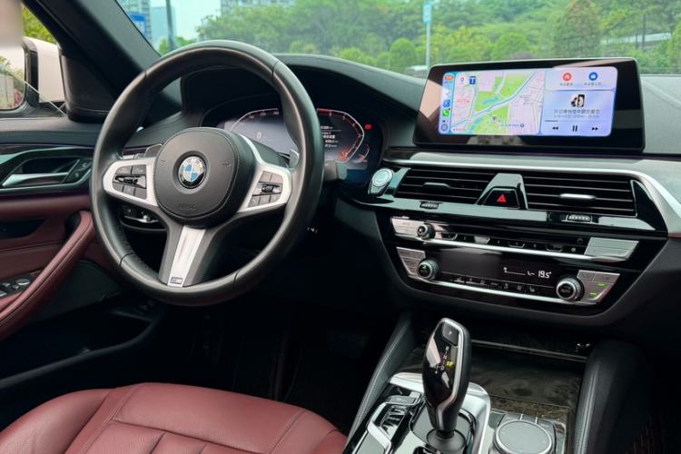 Used BMW 5 Series 2020 530Li Leading Model M Sport Package Interior 3