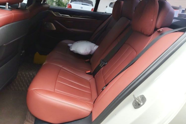 Used BMW 5 Series 2020 530Li Luxury Edition M Sport Package Interior 4