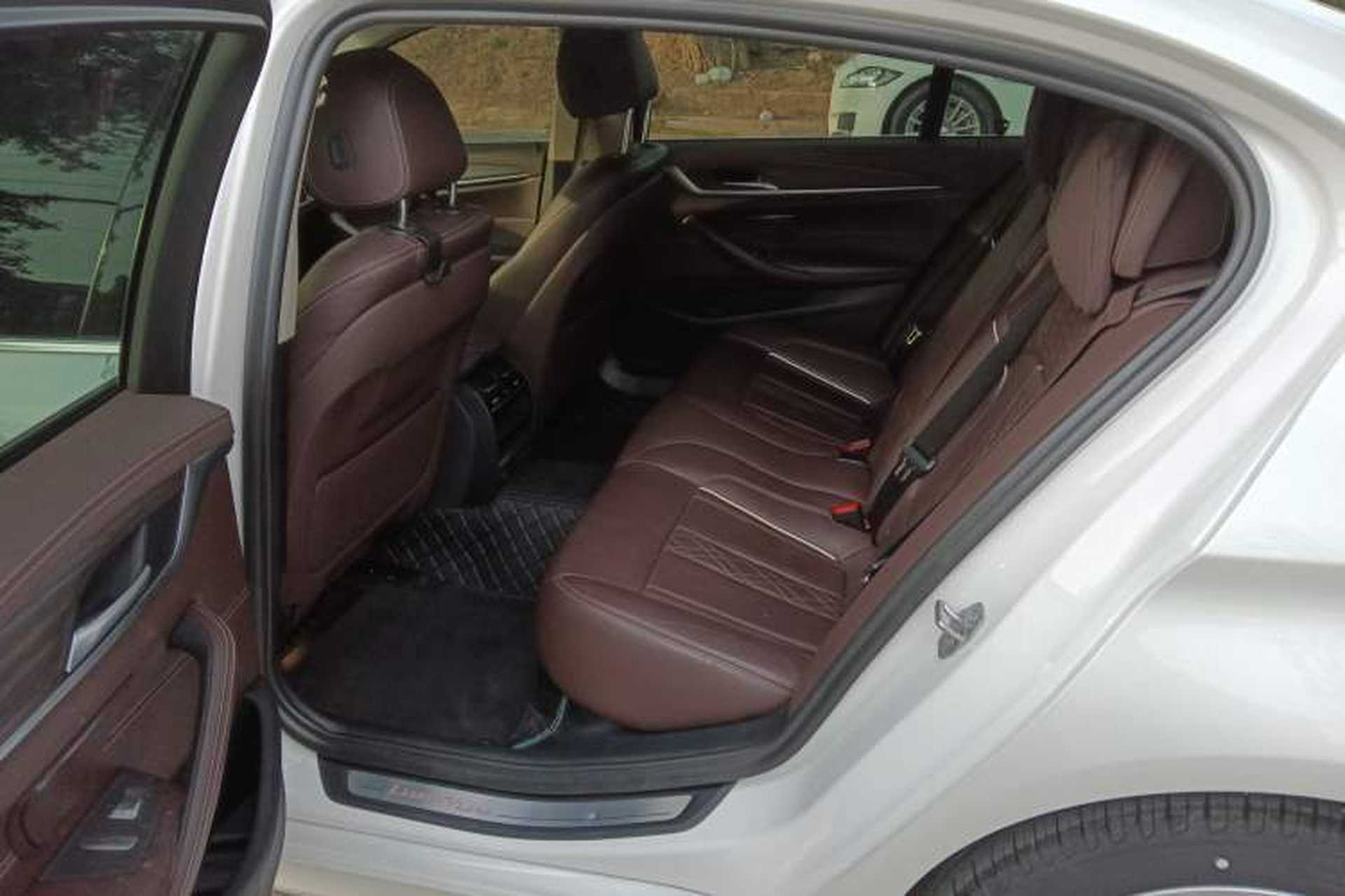 Used BMW 5 Series 2020 530Li Leading Edition Luxury Package Interior 4