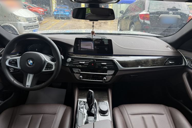 Used BMW 5 Series 2020 525Li M Sport Package Interior 7