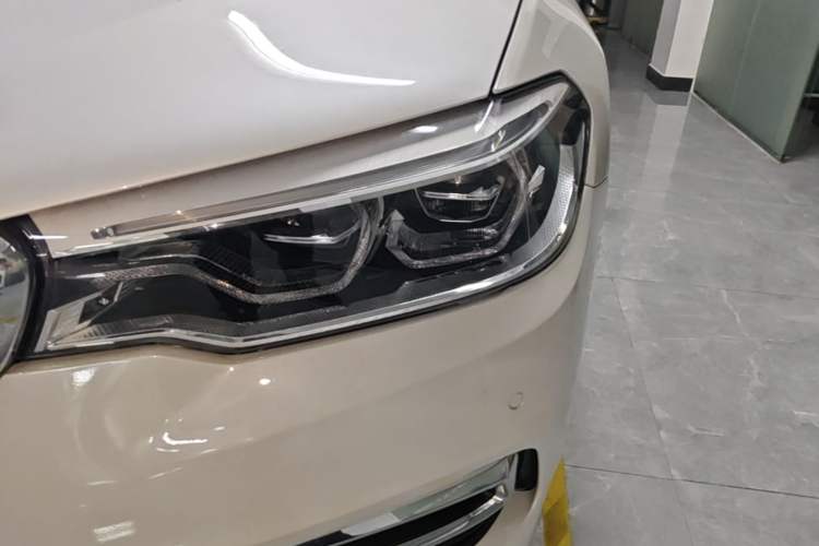 Used BMW 5 Series 2020 530Li Leading Edition Luxury Package Left Front Headlight