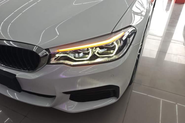 Used BMW 5 Series 2020 530Li Leading Model M Sport Package Left Front Headlight