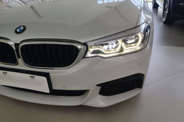 Used BMW 5 Series 2020 530Li Leading Model M Sport Package Left Front Headlight