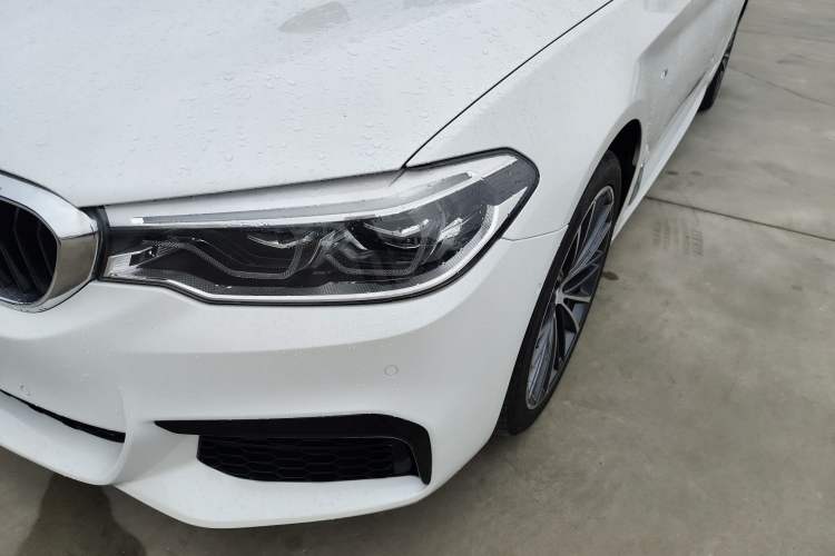 Used BMW 5 Series 2020 530Li Luxury Edition M Sport Package Left Front Headlight