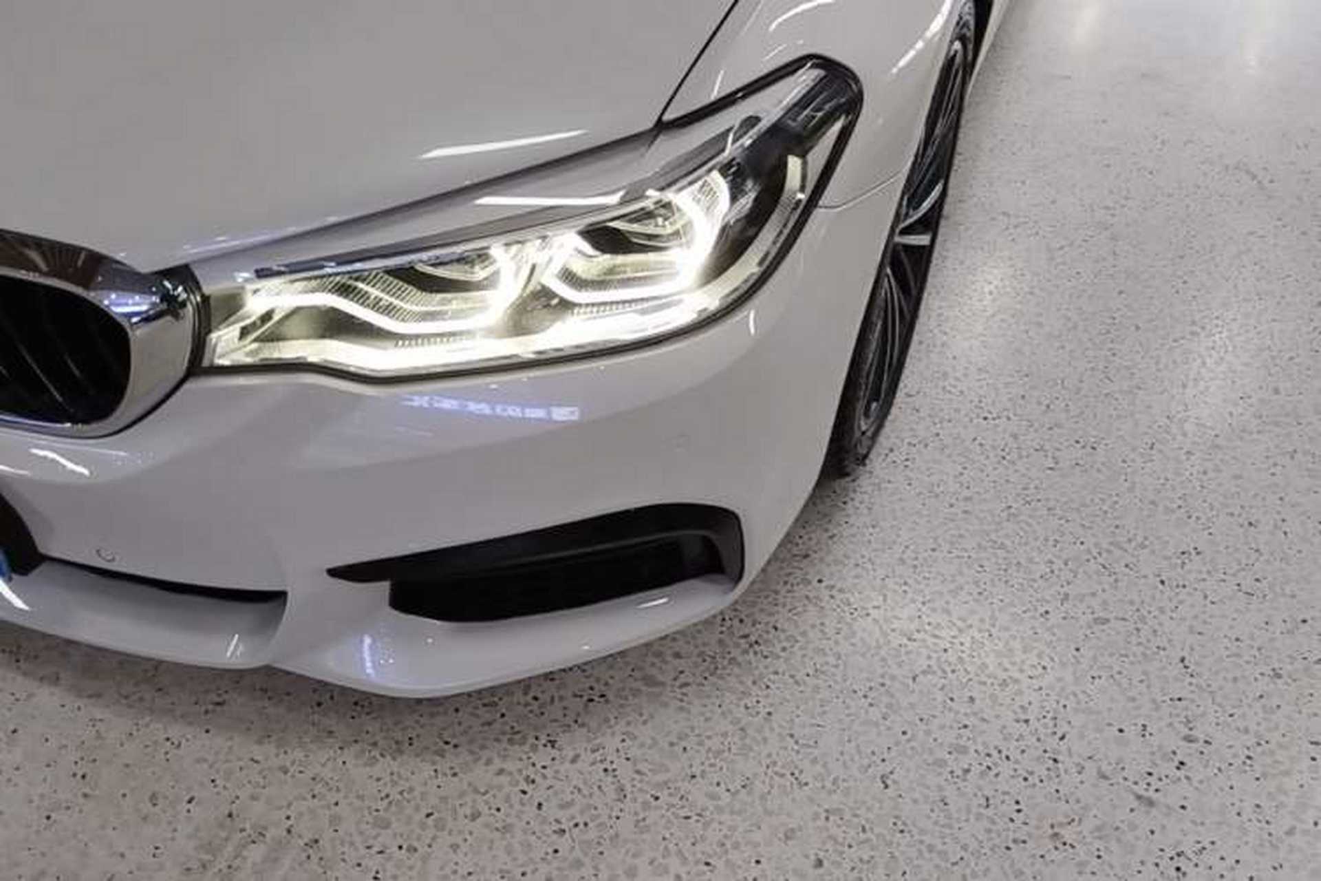 Used BMW 5 Series 2020 530Li Leading Model M Sport Package Left Front Headlight