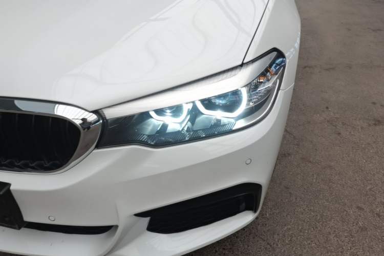 Used BMW 5 Series 2020 525Li M Sport Package Left Front Headlight