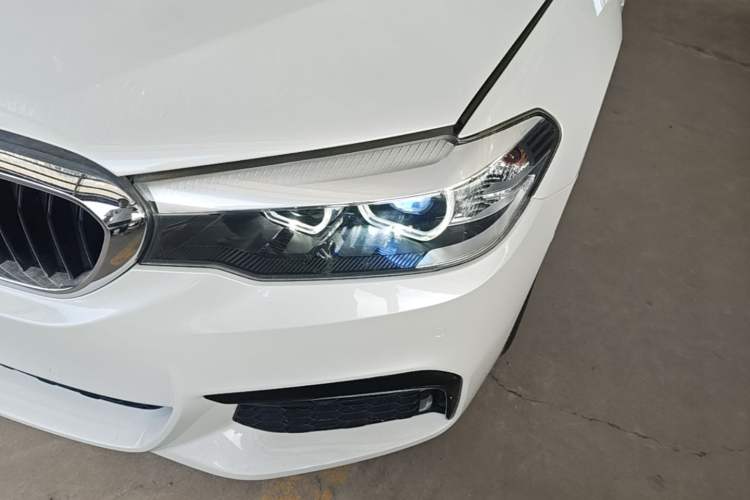 Used BMW 5 Series 2020 525Li M Sport Package Left Front Headlight