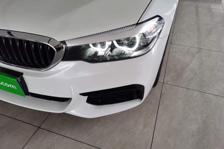 Used BMW 5 Series 2020 525Li M Sport Package Left Front Headlight