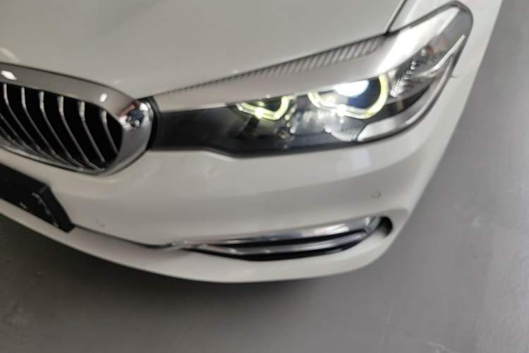 Used BMW 5 Series 2020 525Li Luxury Package Left Front Headlight