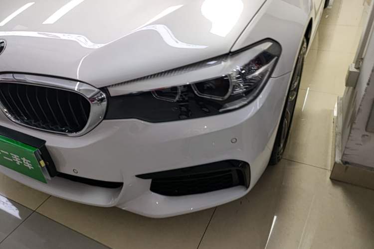 Used BMW 5 Series 2020 525Li M Sport Package Left Front Headlight