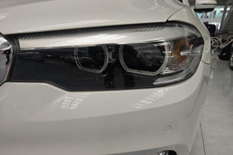 Used BMW 5 Series 2020 525Li Luxury Package Left Front Headlight