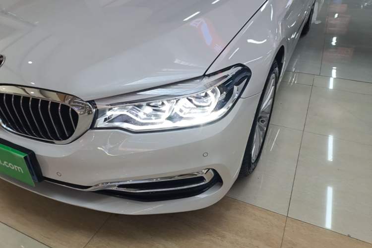 Used BMW 5 Series 2020 530Li xDrive Luxury Package Left Front Headlight