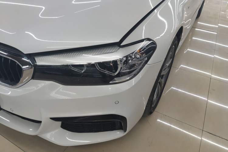 Used BMW 5 Series 2020 525Li M Sport Package Left Front Headlight