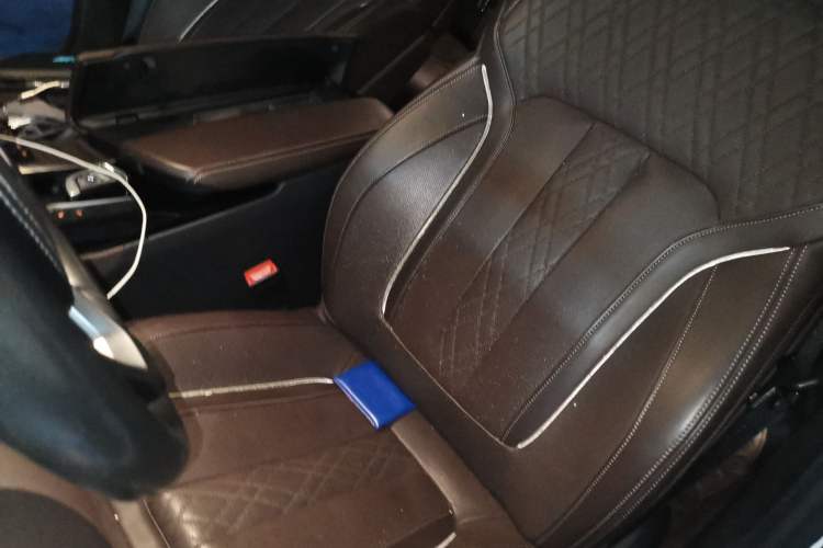 Used BMW 5 Series 2020 530Li Luxury Edition Premium Package Left Front Seat