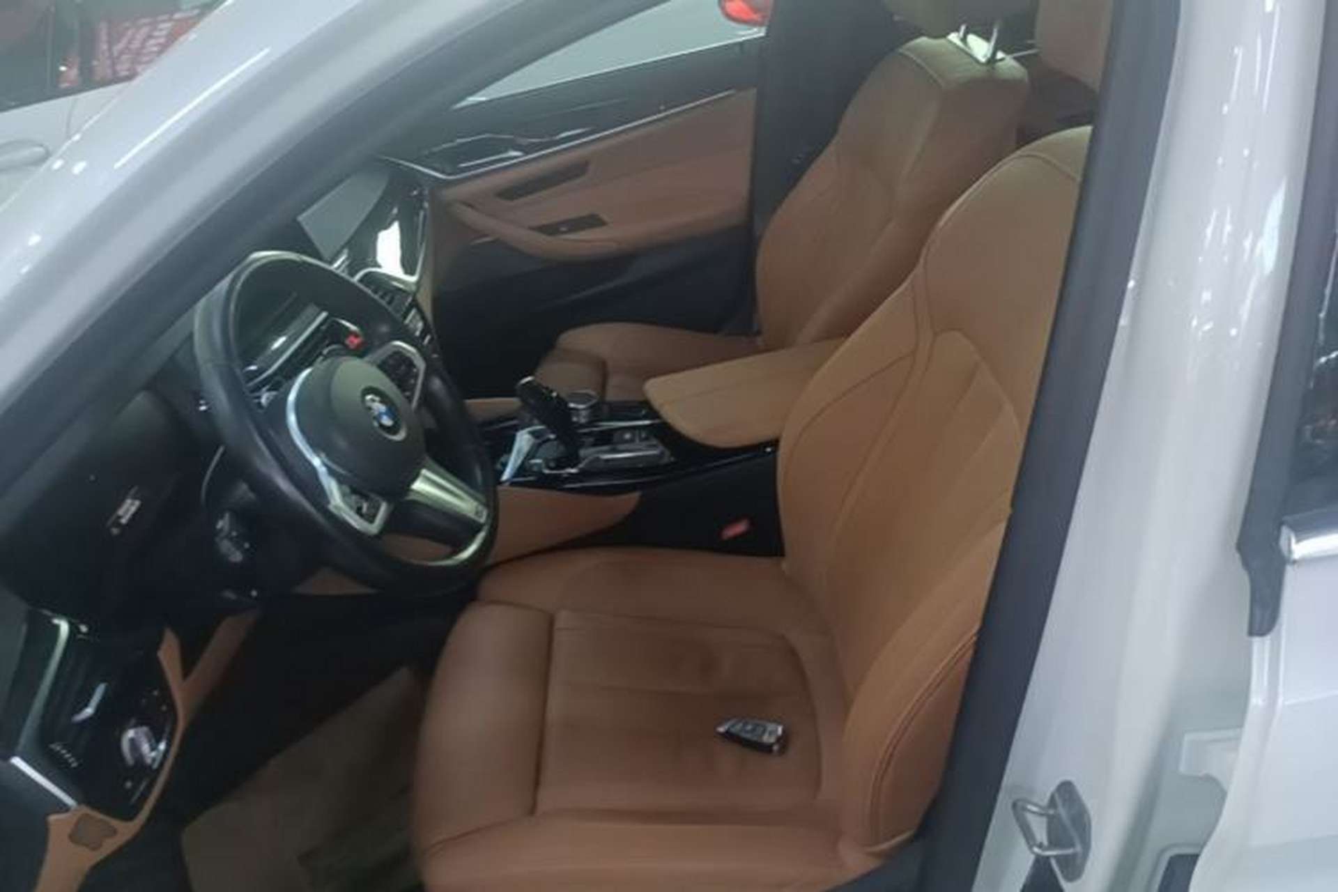 Used BMW 5 Series 2020 530Li Luxury Edition M Sport Package Left Front Seat