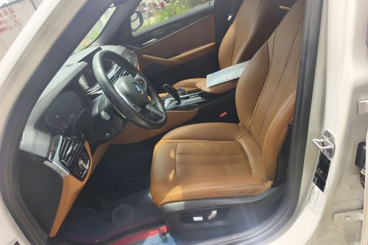 Used BMW 5 Series 2020 530Li Luxury Edition M Sport Package Left Front Seat