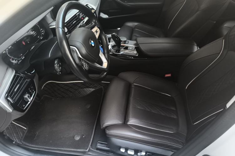 Used BMW 5 Series 2020 530Li Luxury Edition Premium Package Left Front Seat
