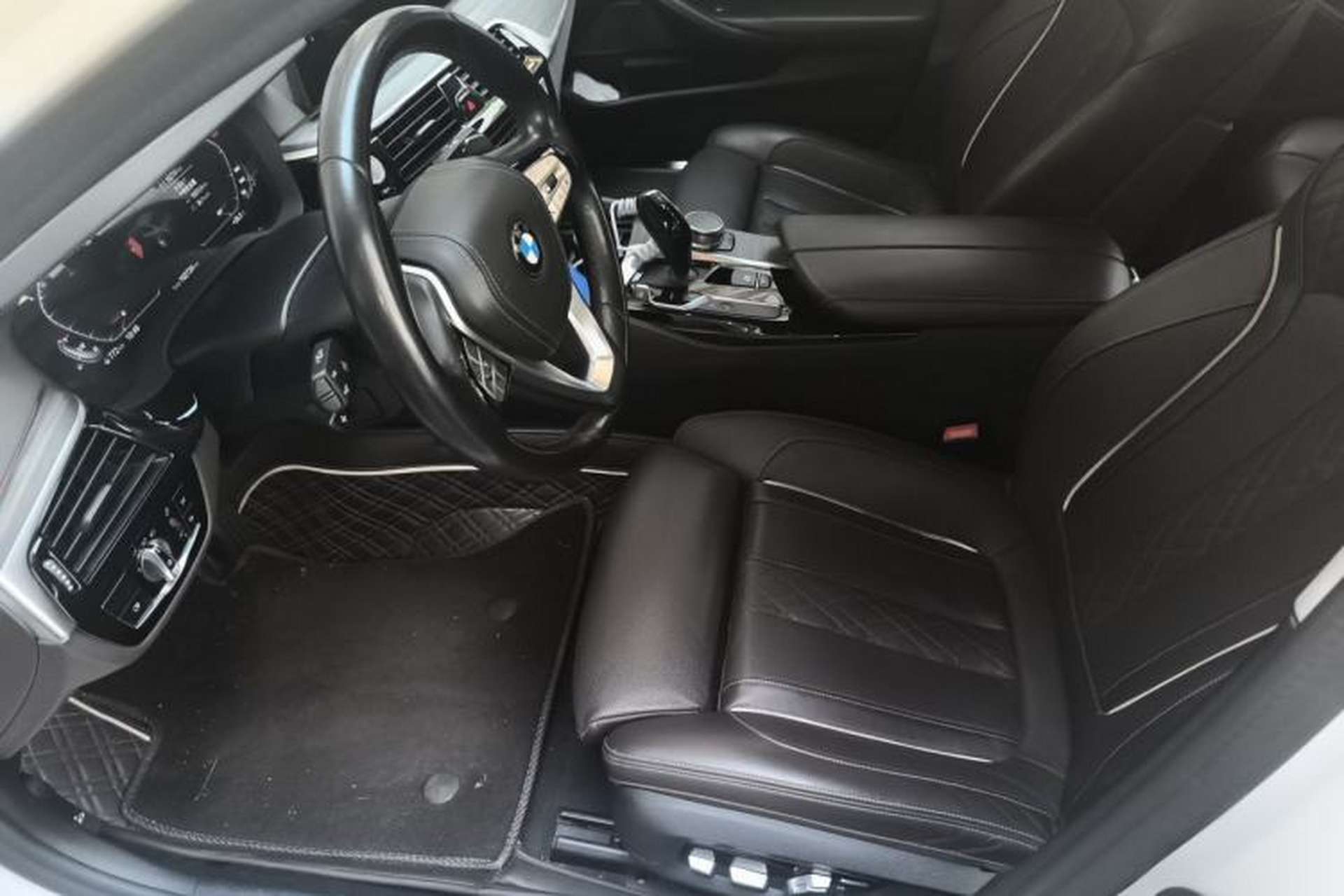 Used BMW 5 Series 2020 530Li Luxury Edition Premium Package Left Front Seat