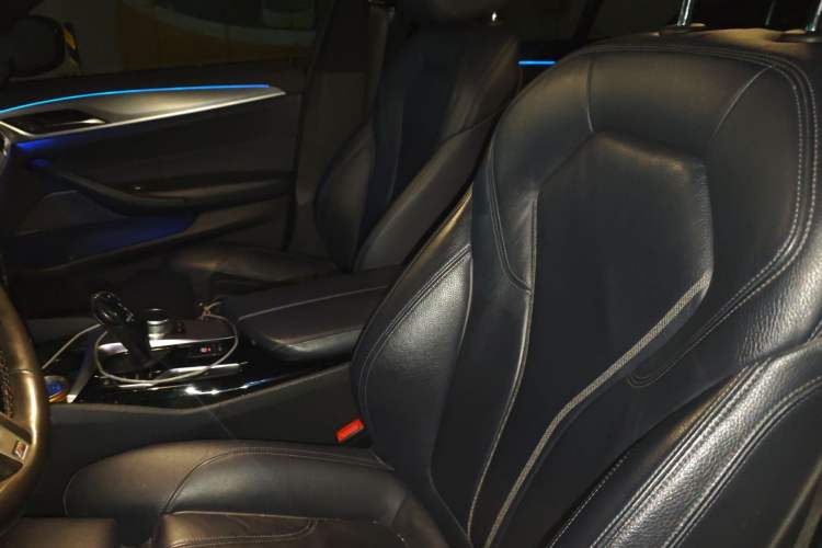 Used BMW 5 Series 2020 530i M Sport Package Left Front Seat