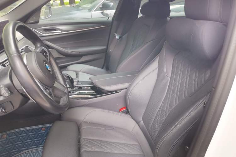 Used BMW 5 Series 2020 530i M Sport Package Left Front Seat