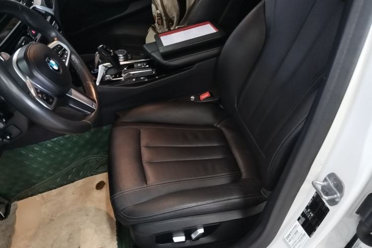 Used BMW 5 Series 2020 530Li Leading Model M Sport Package Left Front Seat
