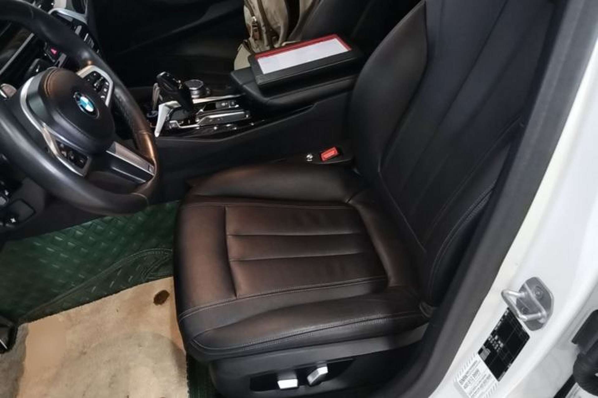 Used BMW 5 Series 2020 530Li Leading Model M Sport Package Left Front Seat