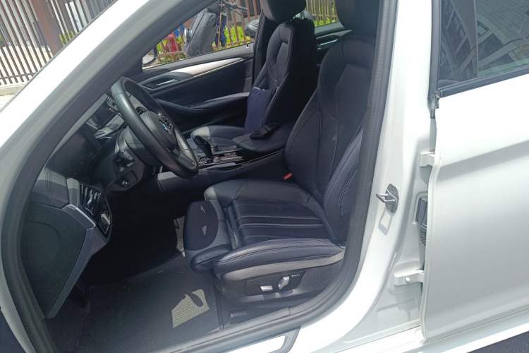 Used BMW 5 Series 2020 525i M Sport Package Left Front Seat