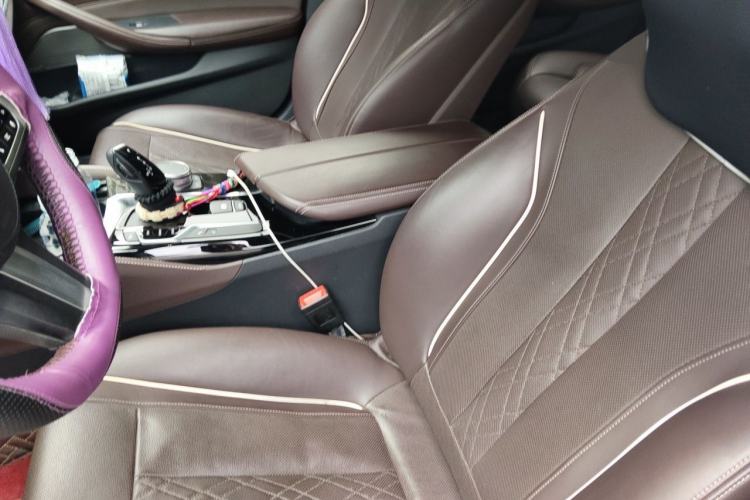 Used BMW 5 Series 2020 530Li Luxury Edition M Sport Package Left Front Seat